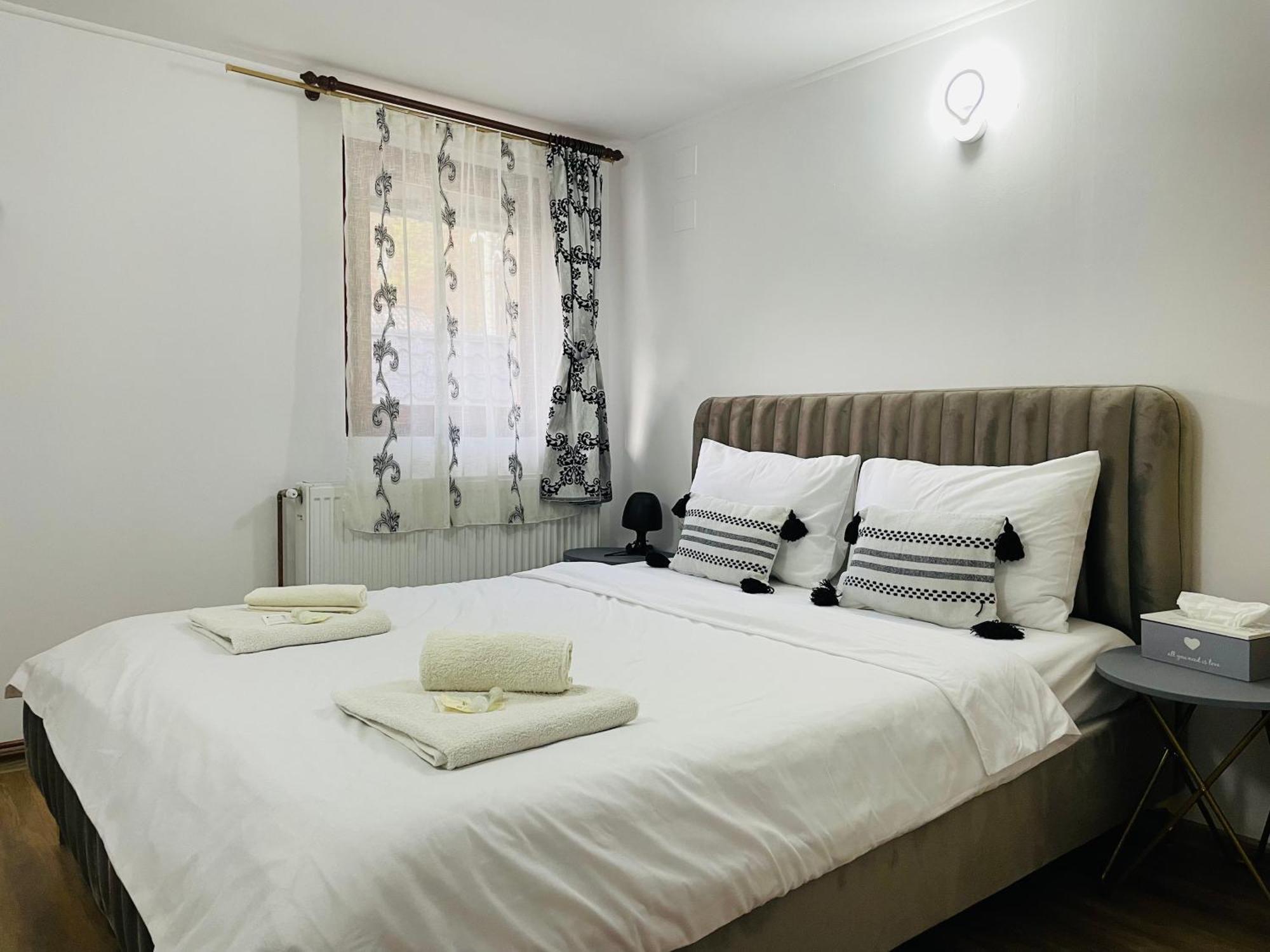 Hotel Casamaria Slănic-Moldova Zewnętrze zdjęcie